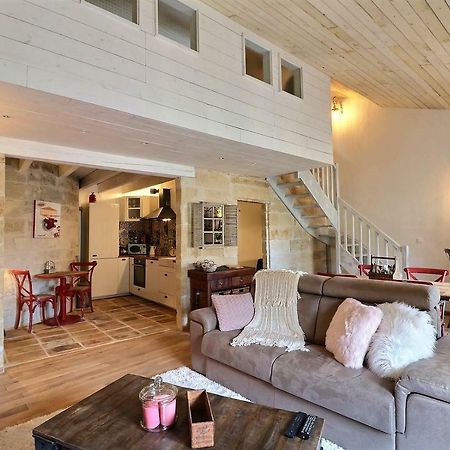 Duplex Centre Historique Uzes Apartment Bagian luar foto