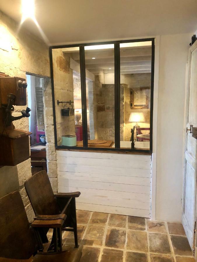 Duplex Centre Historique Uzes Apartment Bagian luar foto